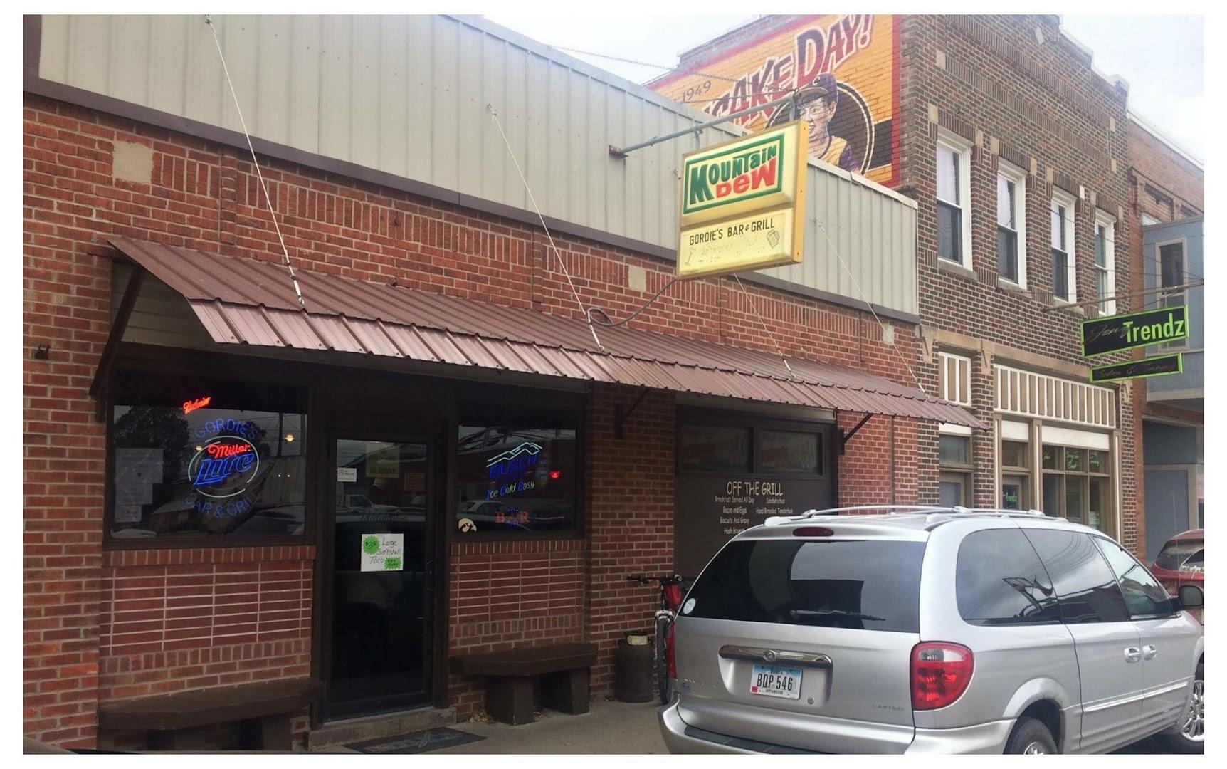 Gordies Bar & Grill
