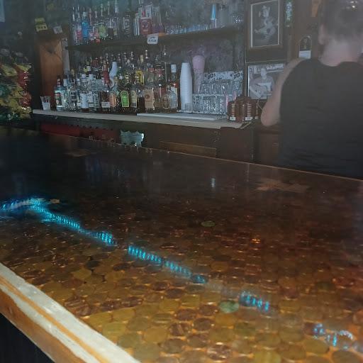 Gordies Bar & Grill